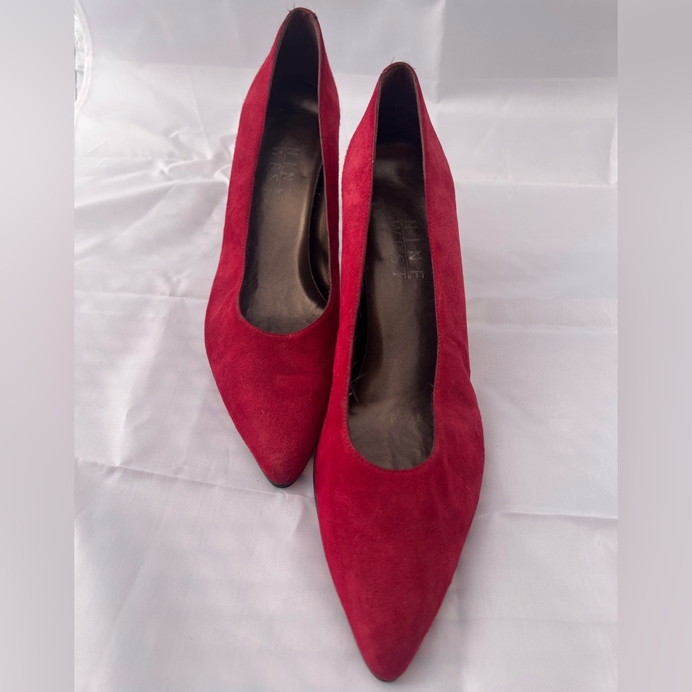 Nine West Red Suede Heels Elegant Design